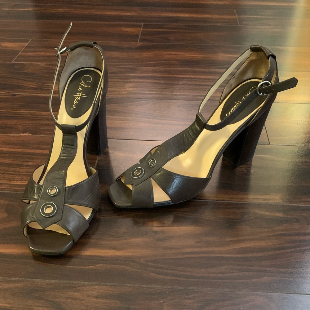 NWOT Cole Haan Nike Air Brown Open Toe Stack Heels